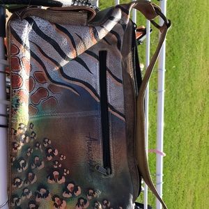 Anuschka hand bag excellent condition